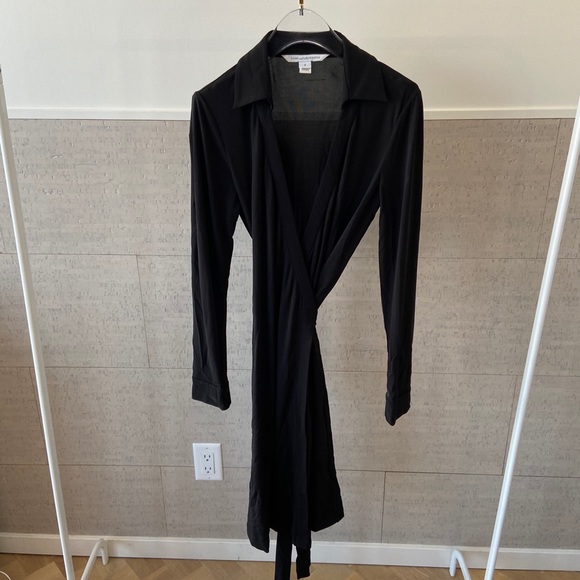 Diane Von Furstenberg Black Wrap Dress - Picture 8 of 10